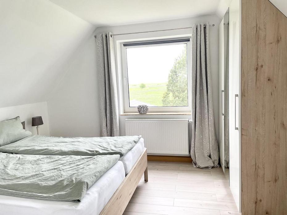 Haus Schwalbennest Appartement Bensersiel Buitenkant foto